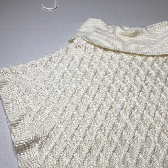 Calvin Klein Classic Cream CowlNeck Pancho Sweater Size Large Extra Large - Picture 5 of 16